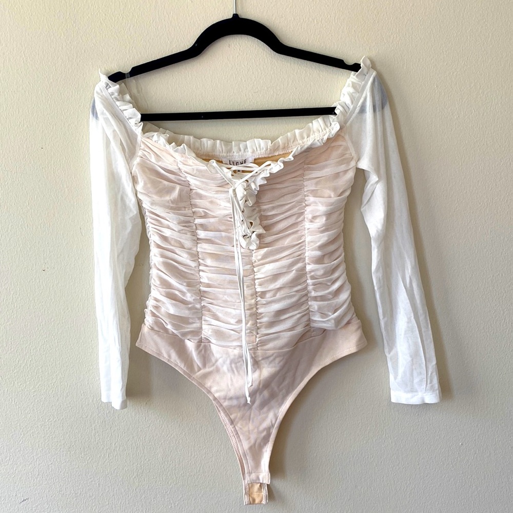 Rouched off the shoulder white and nude bodysuit